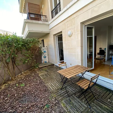 Au Calme Avec Jardin Proche Paris